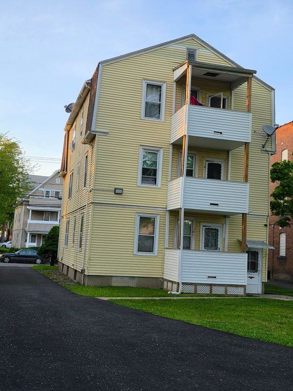 3537 Merrill St - Photo 6 of 25