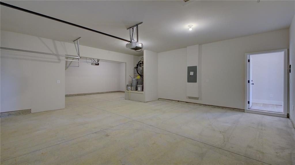 6904 Lancelot Ct - Photo 6 of 42