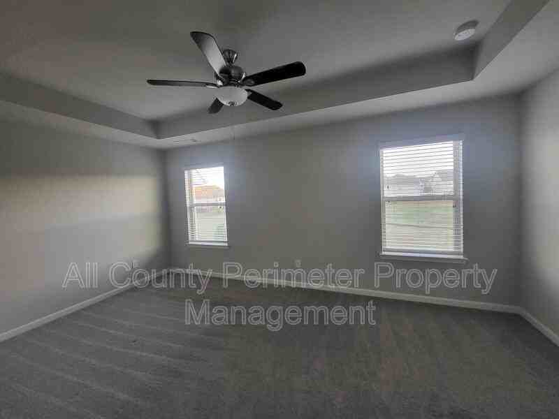 3796 Prospect Point Dr - Photo 7 of 15
