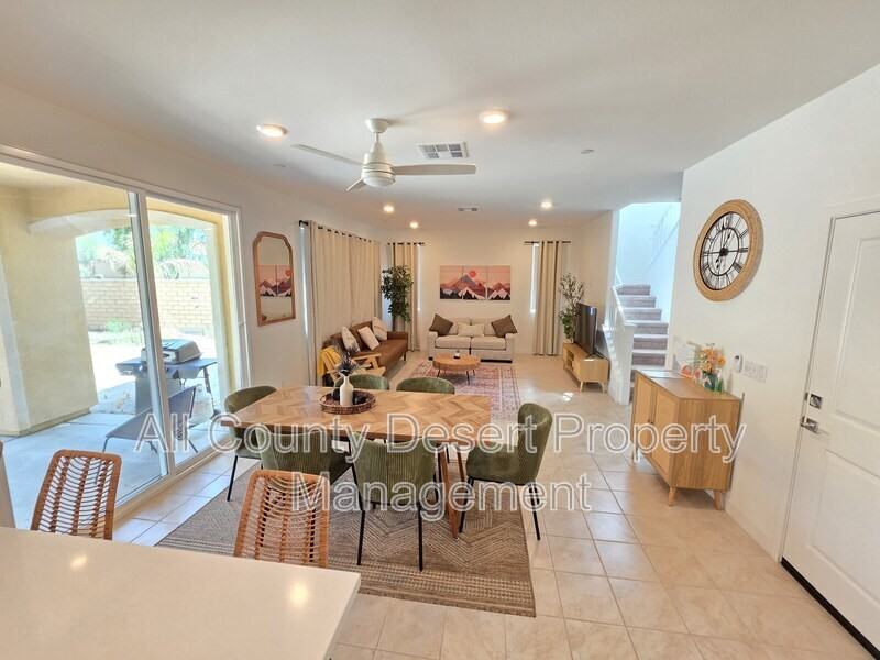 35460 Domani Dr - Photo 3 of 28