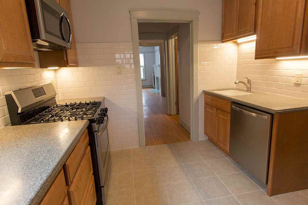 1355 W Winona St #1 - Photo 4 of 20