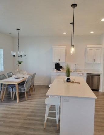 2108 Wct S - Photo 2 of 8
