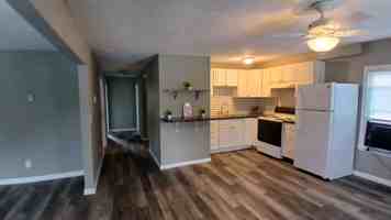 featured image of 463 Carvel Beach Rd