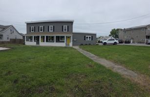 featured image of 6510 N Point Rd