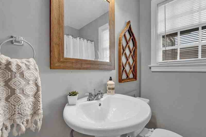 112 S Greer St - Photo 5 of 21