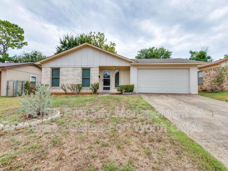 1224 Parkwood Pl - Photo 2 of 17