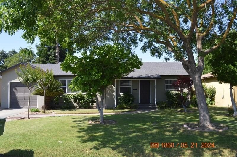 930 S Rose St - Photo 2 of 50