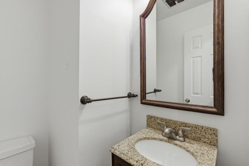 5918 Westchester Park Dr - Photo 6 of 22