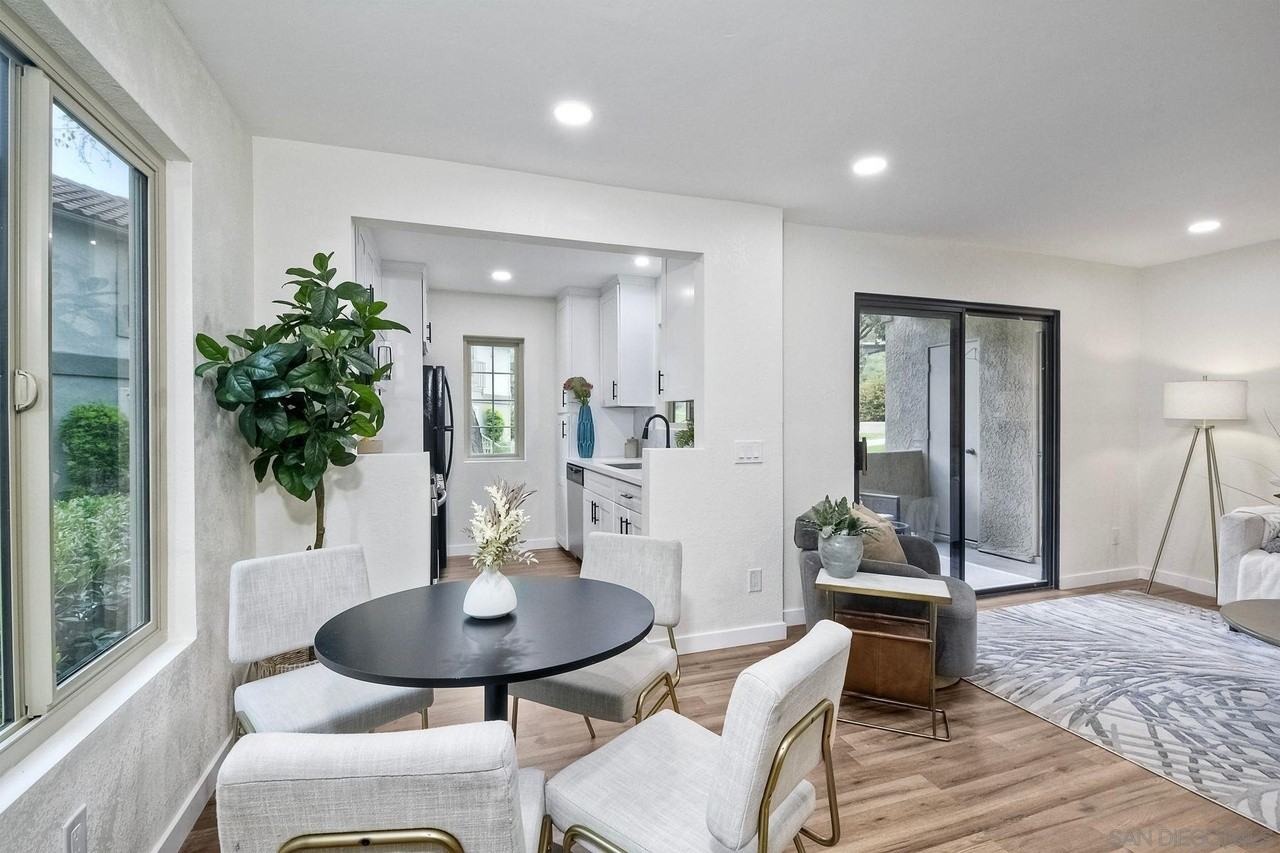 10305 Azuaga St - Photo 2 of 16