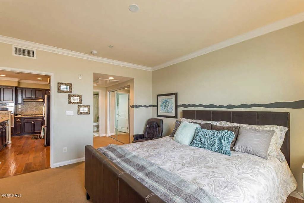 4250 Tradewinds Dr - Photo 2 of 13