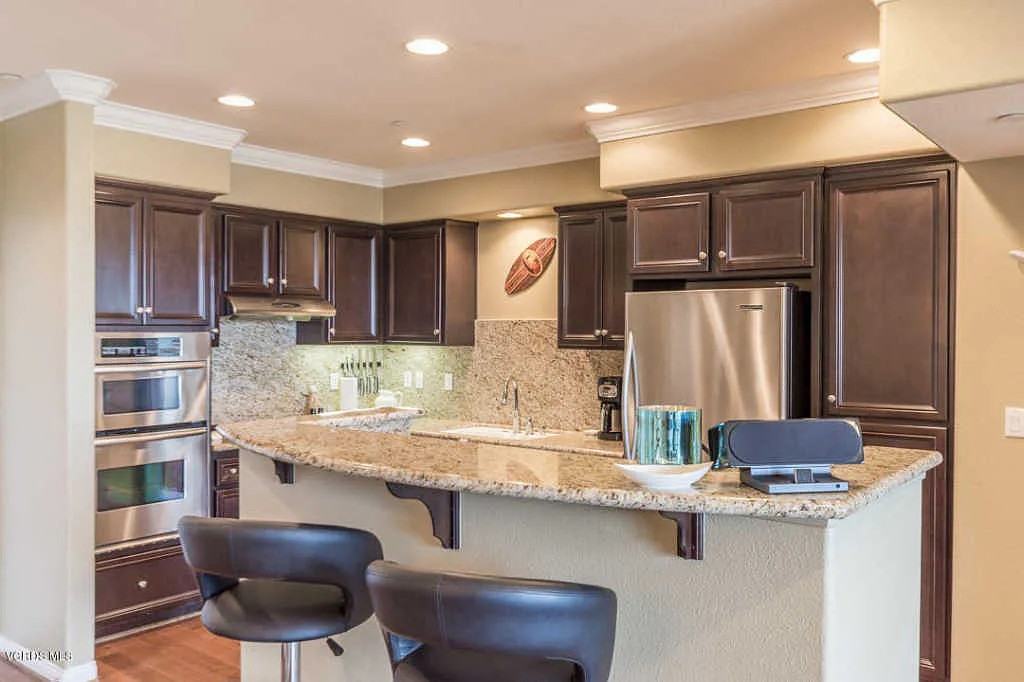 4250 Tradewinds Dr - Photo 3 of 13