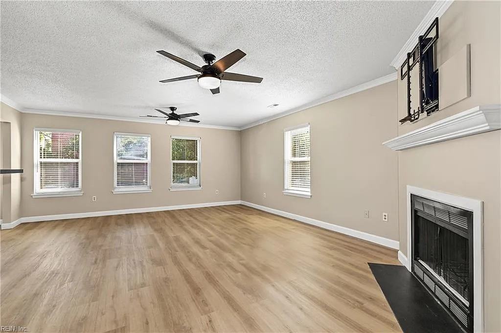 201 Westover Ave - Photo 3 of 16