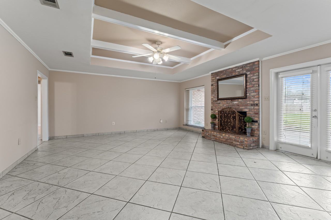 6225 Chattanooga Dr - Photo 5 of 29
