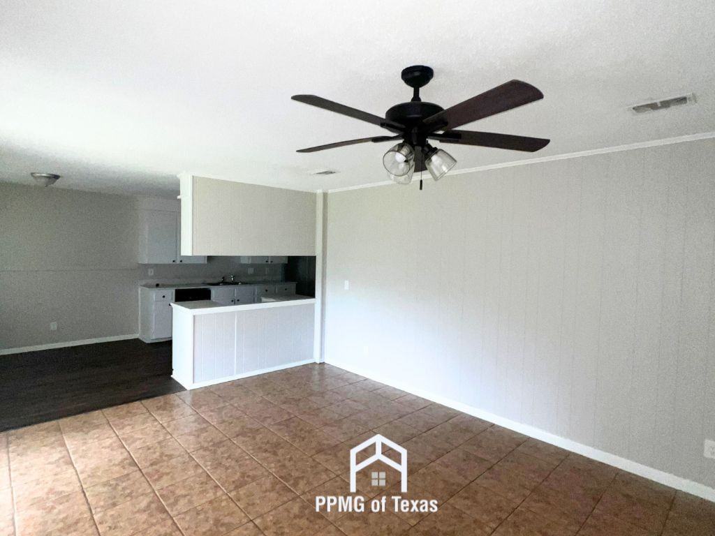 508 Westfield Dr - Photo 3 of 19