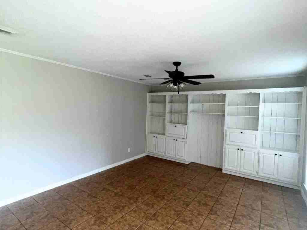 508 Westfield Dr - Photo 4 of 19