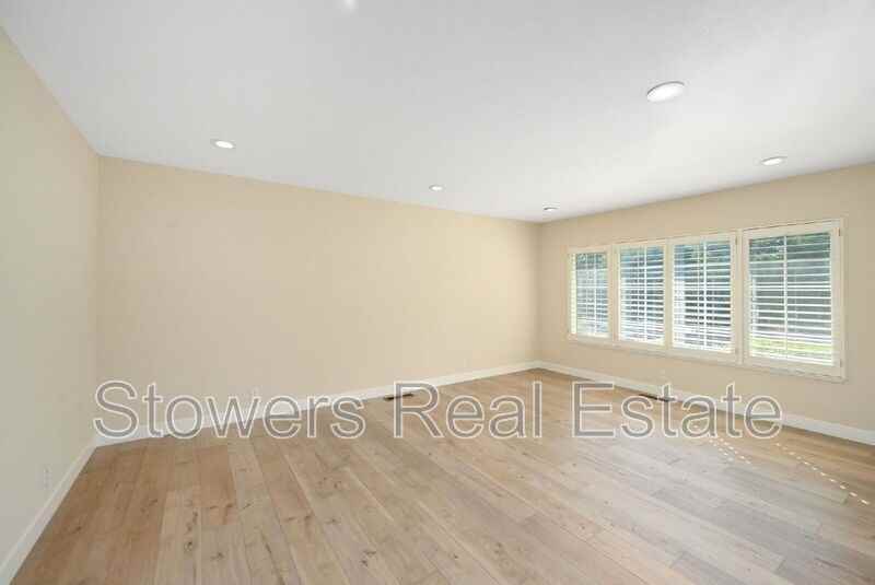 1090 Livorna Rd - Photo 7 of 26