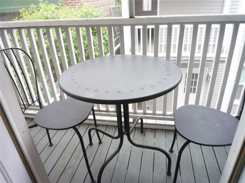 25 Pitman St #2 - Photo 6 of 13