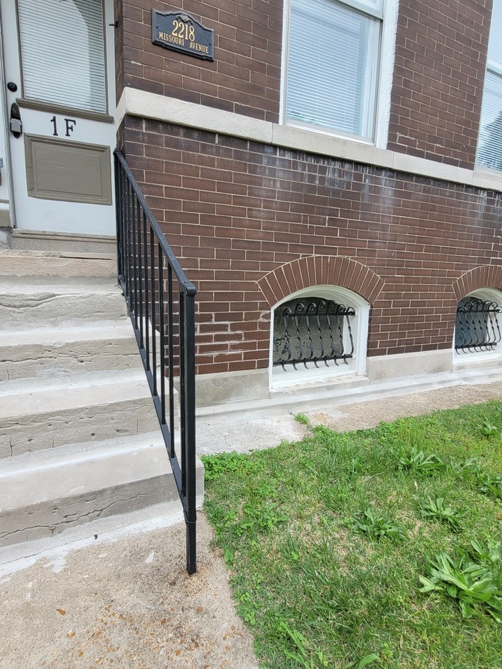 2218 Missouri Ave #1F - Photo 7 of 50