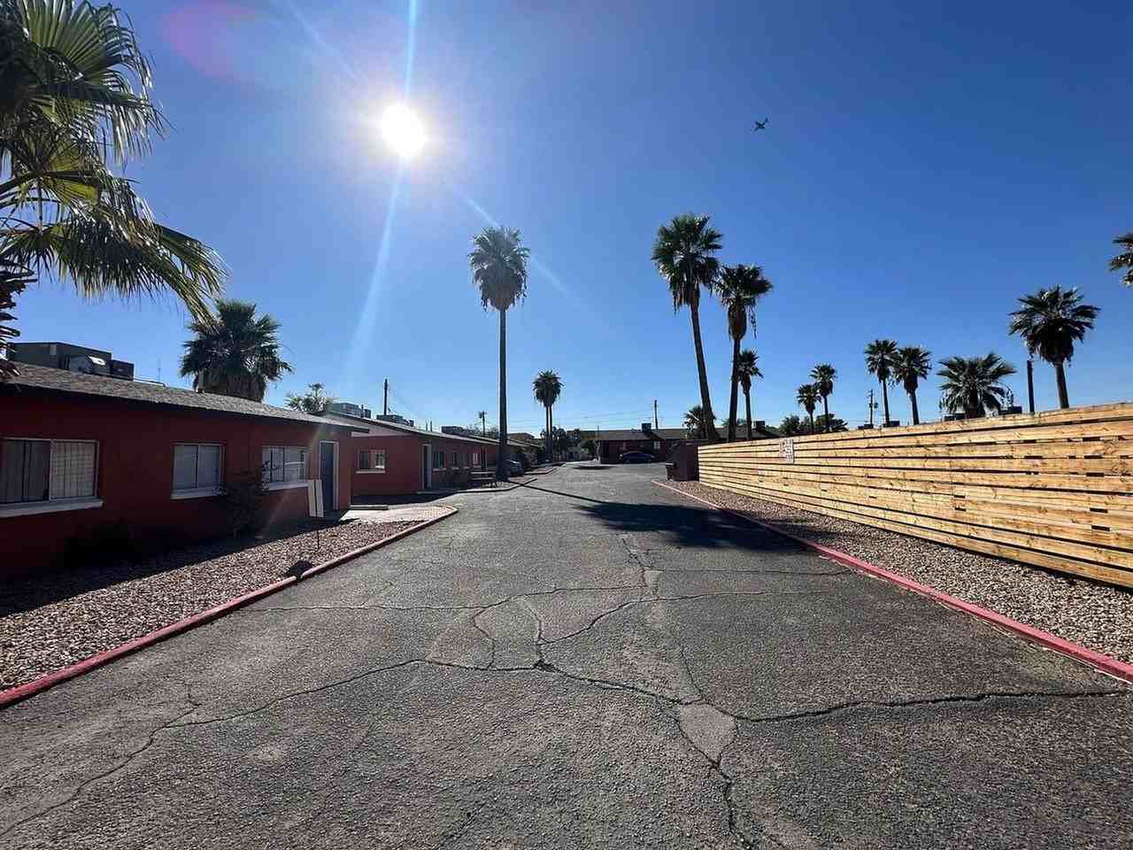 114 W. Laguna St. Tucson, AZ 85705 - Photo 7 of 12