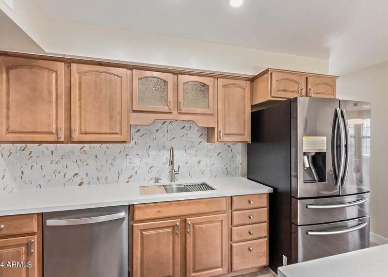 8737 E Sage Dr - Photo 3 of 29