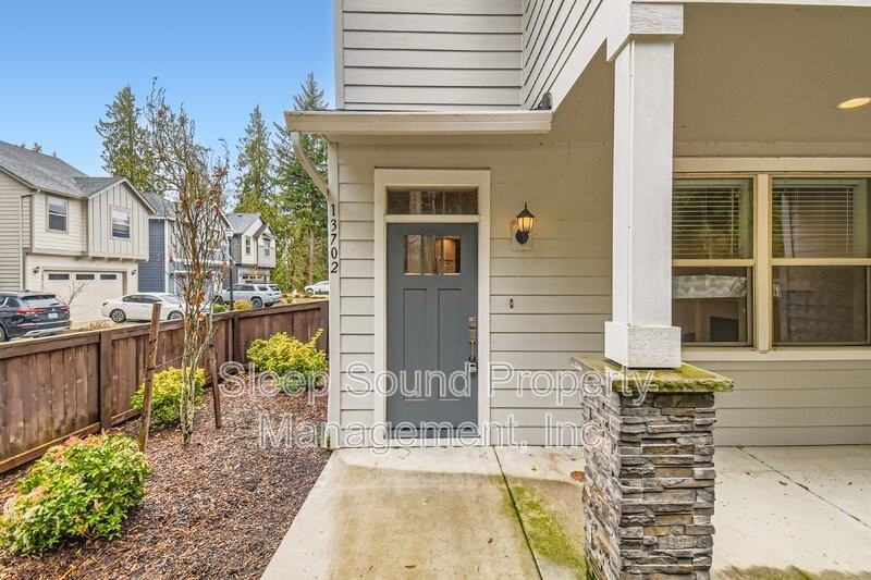 13702 Nw 7th Pl - Photo 2 of 23