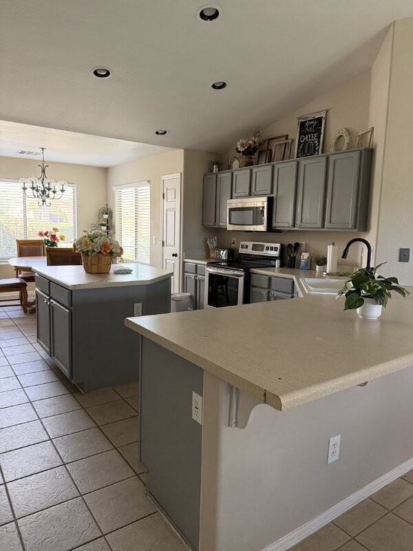 8566 E Onza Ave - Photo 4 of 16