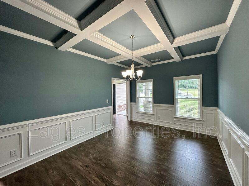 451 Fallingbrook Dr - Photo 2 of 30