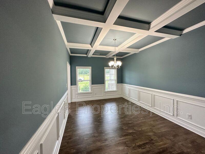 451 Fallingbrook Dr - Photo 3 of 30