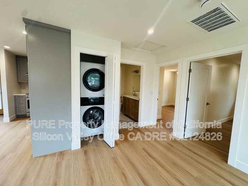 1072 S 11th St #2 - Photo 6 of 11