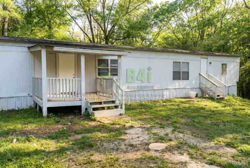 122 Collins Rd - Photo 2 of 15