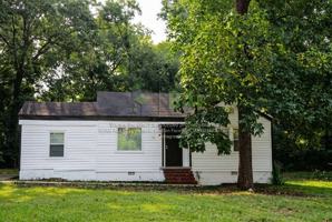 featured image of 50 Eddy Dr