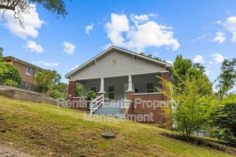 2426 Avenue U - Photo 3 of 20