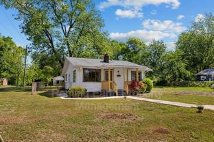 1929 15th St N - Photo 1 of 1