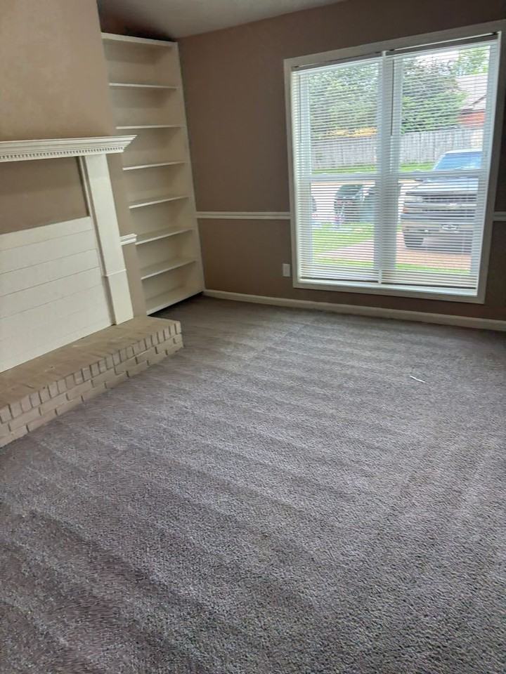 6459 Summer Creek Cv - Photo 3 of 13