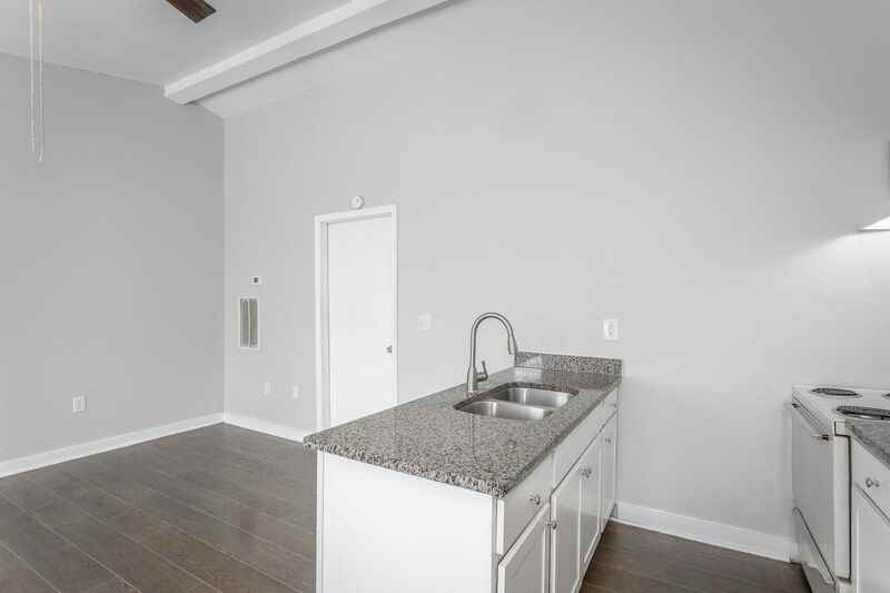 100 Creeks Bend Dr #74 - Photo 7 of 17