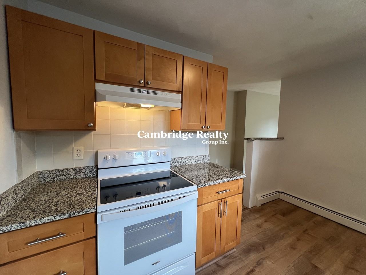 143 Washington Cir #2 - Photo 3 of 15