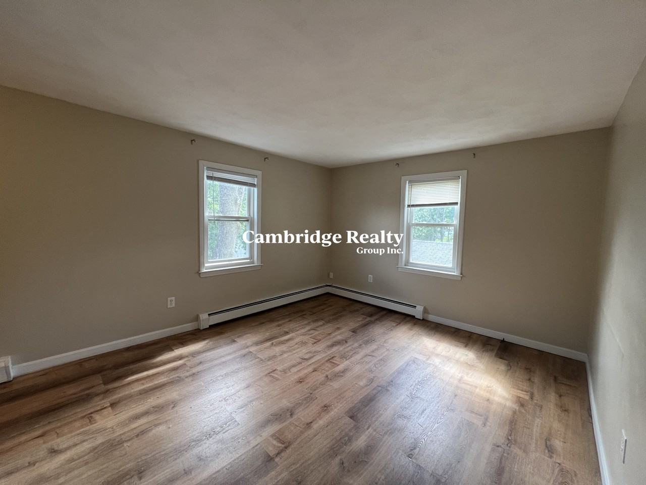 143 Washington Cir #2 - Photo 4 of 15
