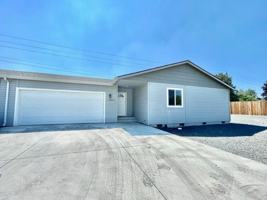 featured image of 4944 Homedale Rd