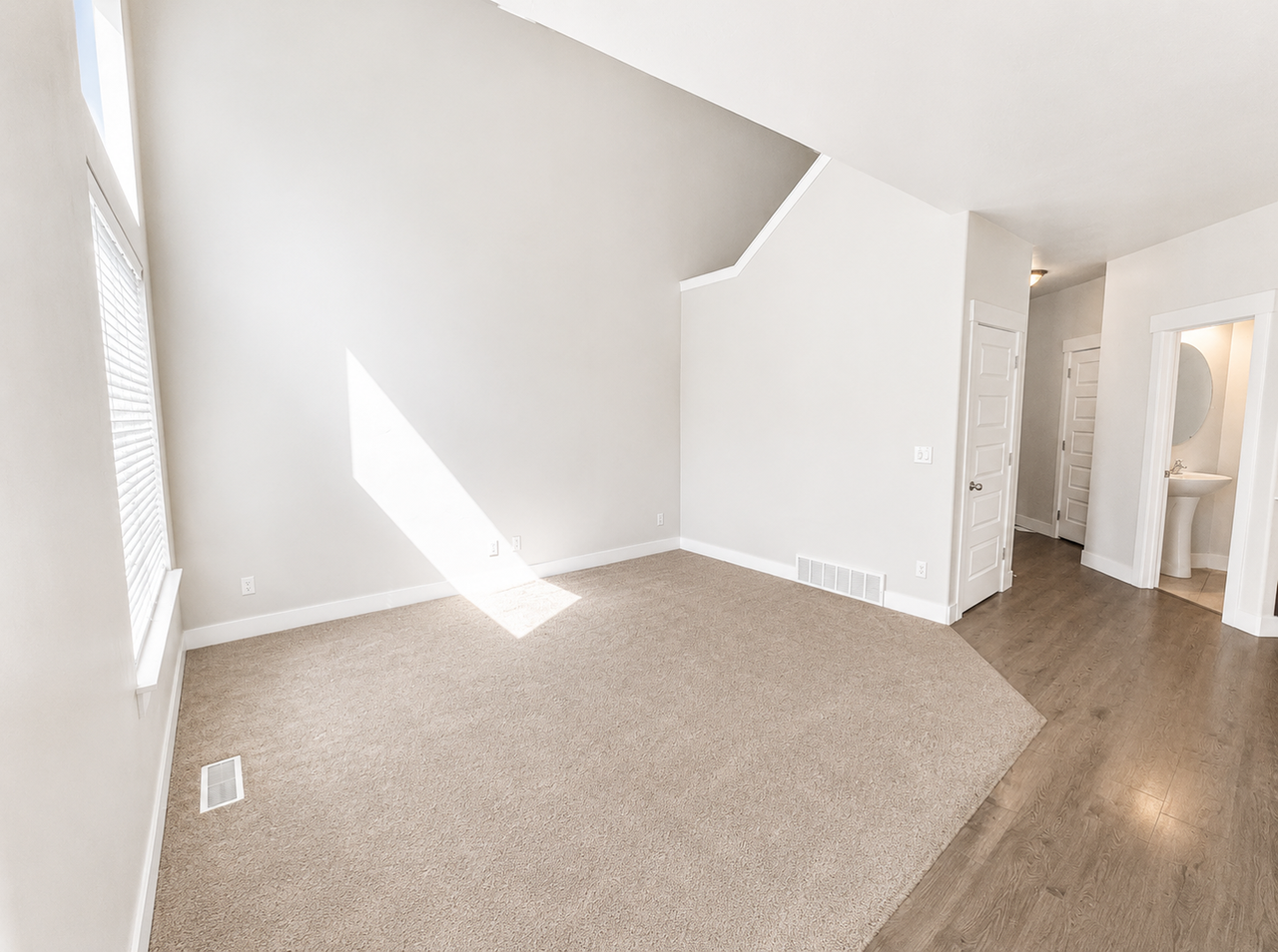 1727 N 3830 W - Photo 4 of 10