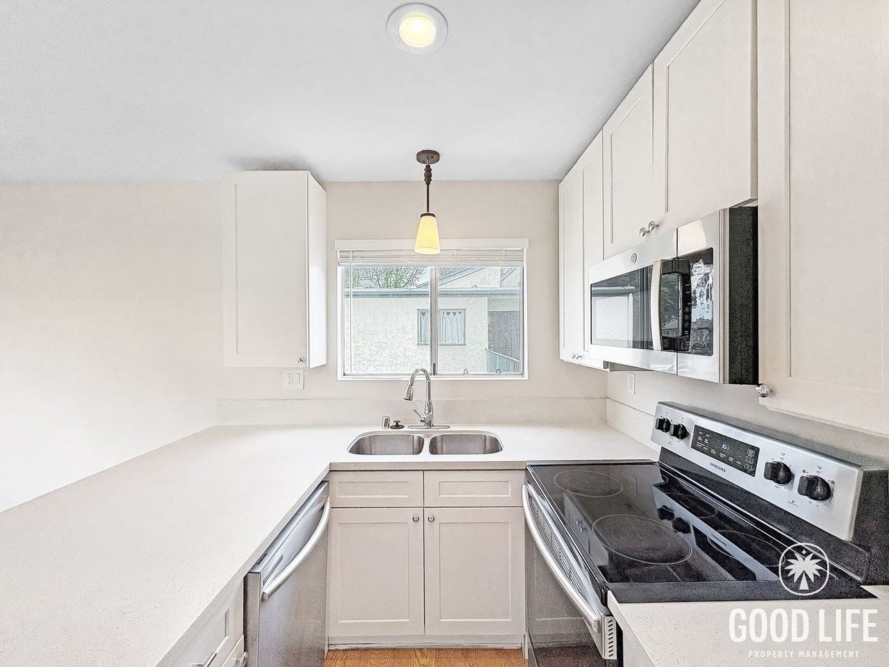 1817 E Grand Ave #36 - Photo 3 of 21