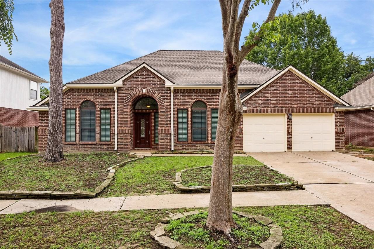14718 Cypress Green Dr - Photo 3 of 37