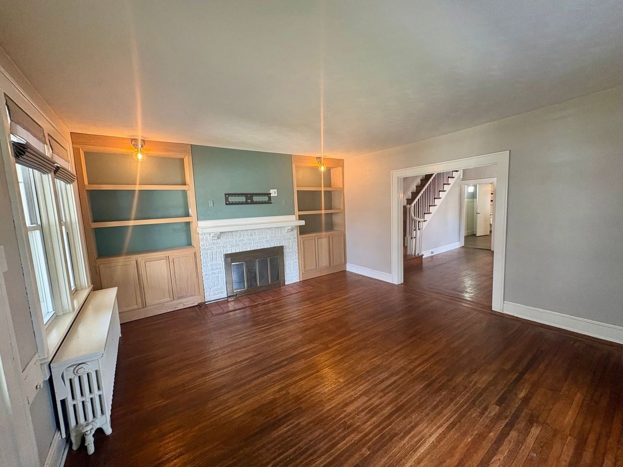 16 S Rockburn St - Photo 2 of 41