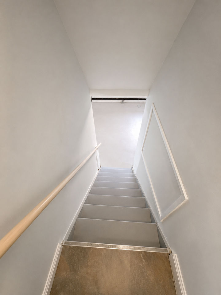 9168 Wayburn St - Photo 5 of 6