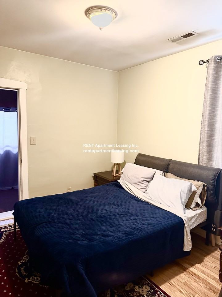 N Talman Ave #2 - Photo 5 of 11