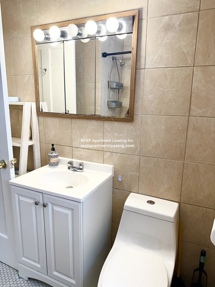 N Talman Ave #2 - Photo 7 of 11