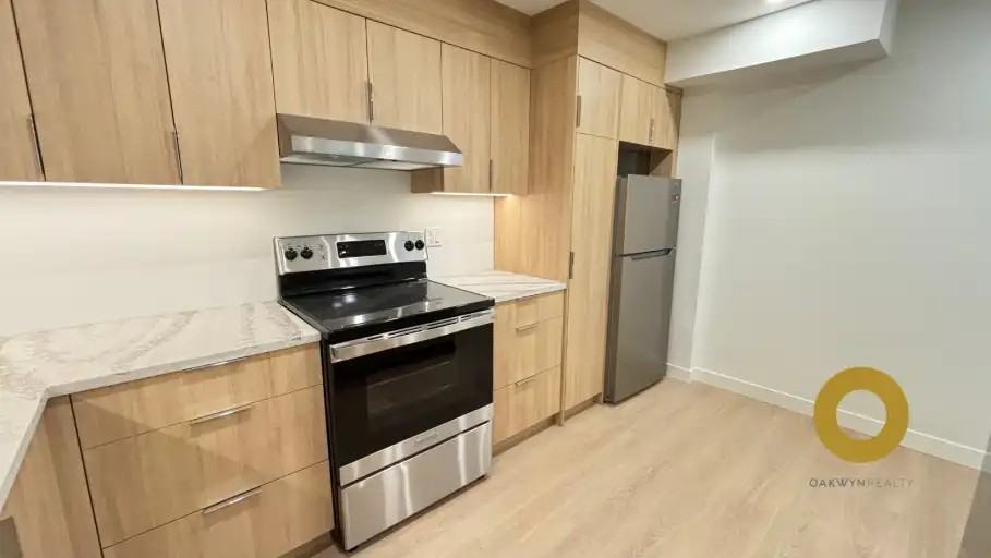 572 Verona Pl - Photo 3 of 15