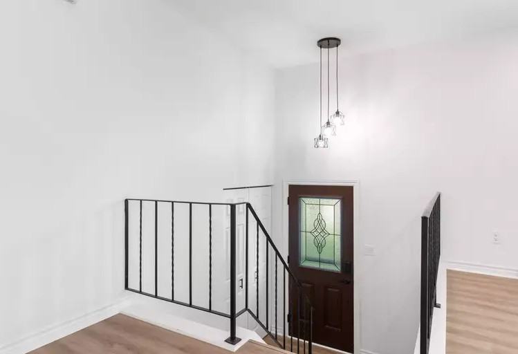 109 Braemar Rd #1 - Photo 5 of 19