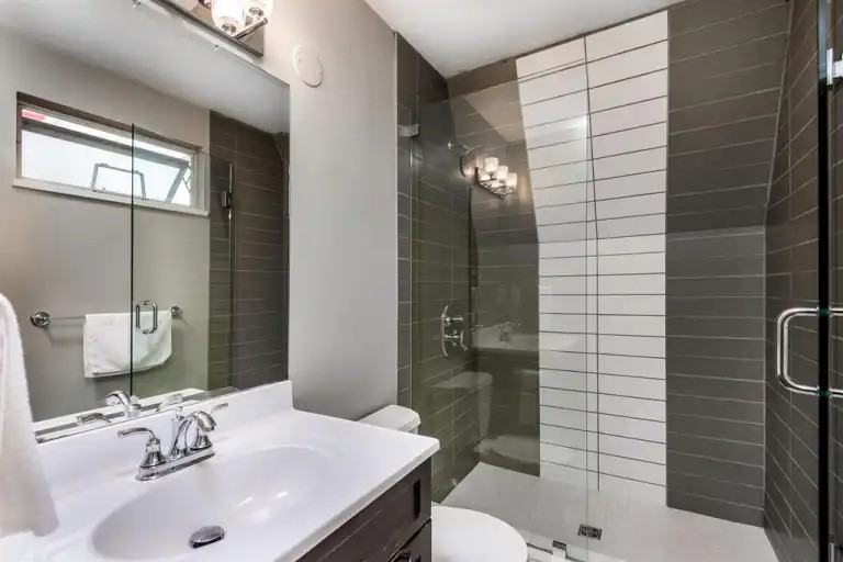 222 4th St W #103 - Photo 6 of 10