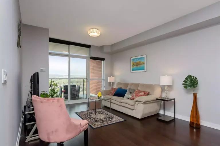 551 Maple Ave #1204 - Photo 4 of 8