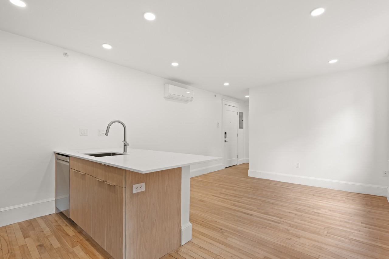 26 Bradlee Rd #404 - Photo 7 of 20